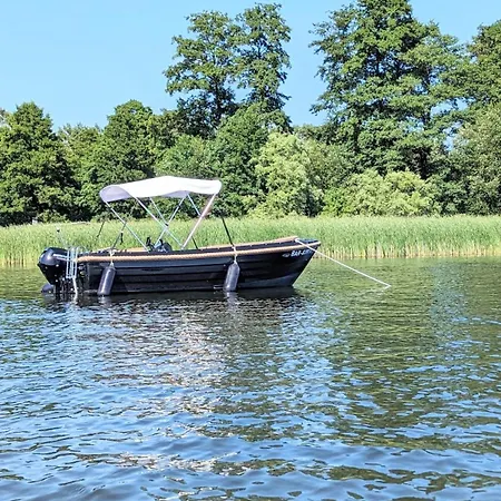 Botel Waterview - Schwimmendes Auf Dem Wasser Mit Blick Zur Havel, Inkl Motorboot Zur Nutzung Furstenberg-Havel