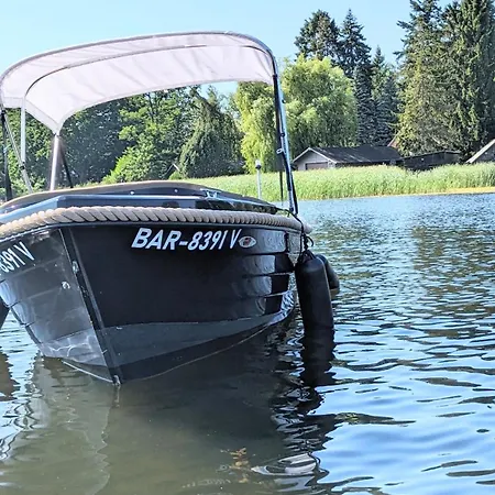 Botel Waterview - Schwimmendes Auf Dem Wasser Mit Blick Zur Havel, Inkl Motorboot Zur Nutzung