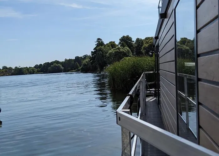 Båthotell Waterview - Schwimmendes Auf Dem Wasser Mit Blick Zur Havel, Inkl Motorboot Zur Nutzung