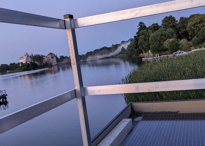 Båthotell Waterview - Schwimmendes Auf Dem Wasser Mit Blick Zur Havel, Inkl Motorboot Zur Nutzung Fürstenberg-Havel