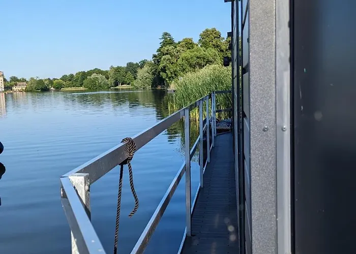 Waterview - Schwimmendes Auf Dem Wasser Mit Blick Zur Havel, Inkl Motorboot Zur Nutzung Båthotell